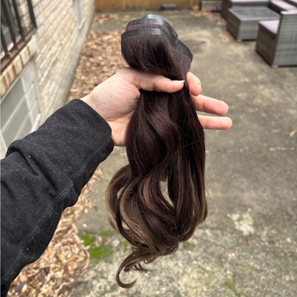 Luxy 16" Seamless Mocha Bronde Balayage Clip-Ins - Picture 7 of 11